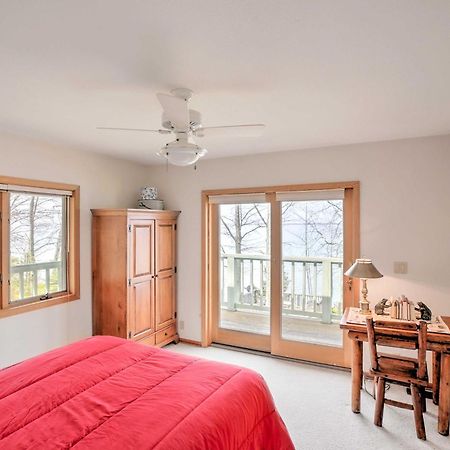 Gorgeous Charlevoix Home On Lake Michigan! Ellsworth 外观 照片