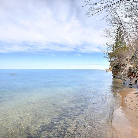 Gorgeous Charlevoix Home On Lake Michigan! Ellsworth 外观 照片
