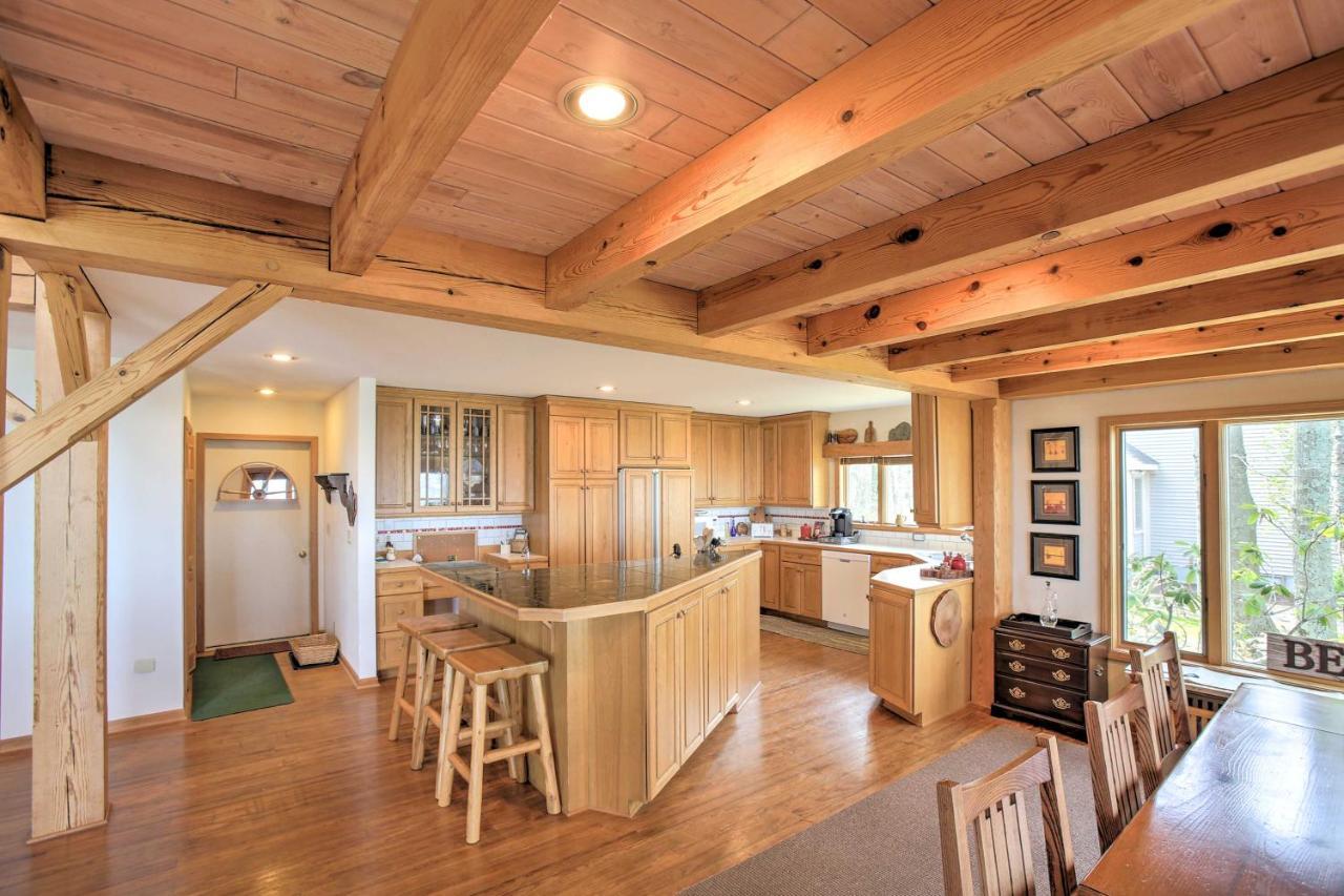 Gorgeous Charlevoix Home On Lake Michigan! Ellsworth 外观 照片