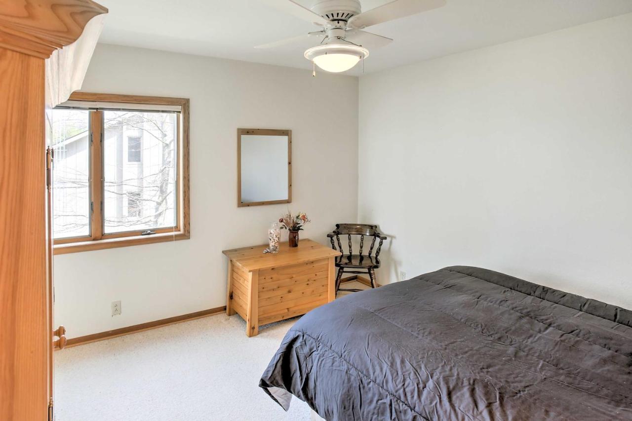 Gorgeous Charlevoix Home On Lake Michigan! Ellsworth 外观 照片