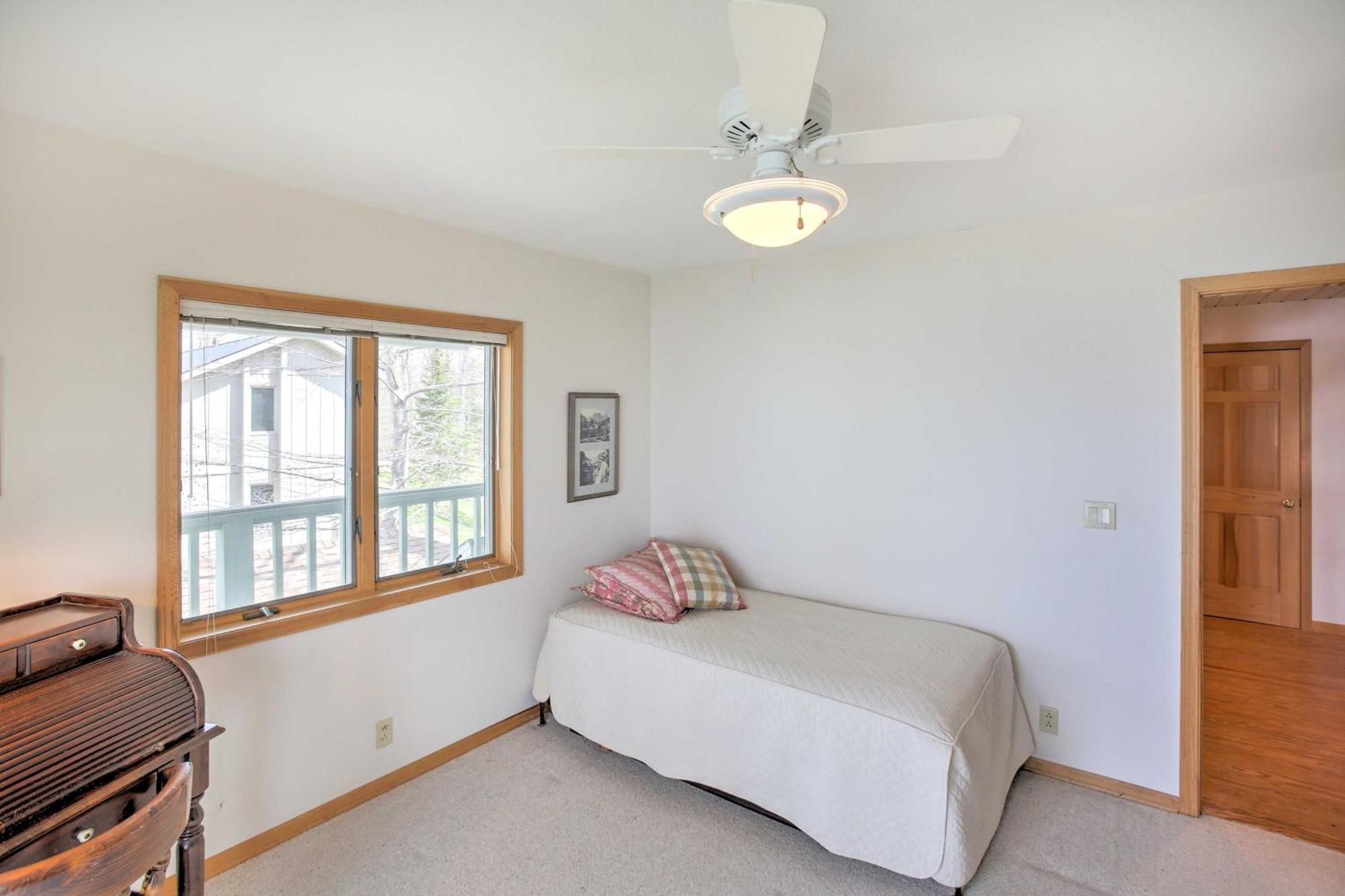 Gorgeous Charlevoix Home On Lake Michigan! Ellsworth 外观 照片